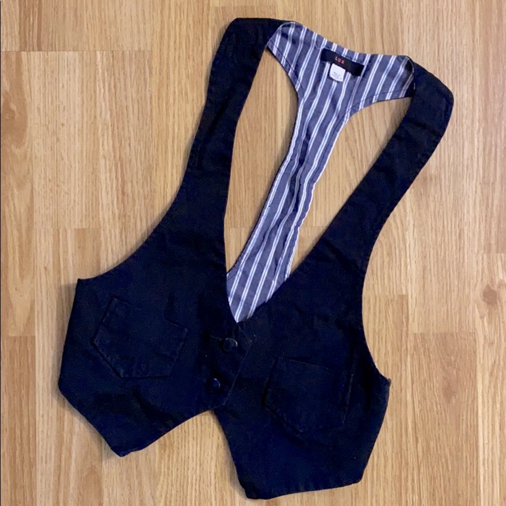 Black Crop Vest